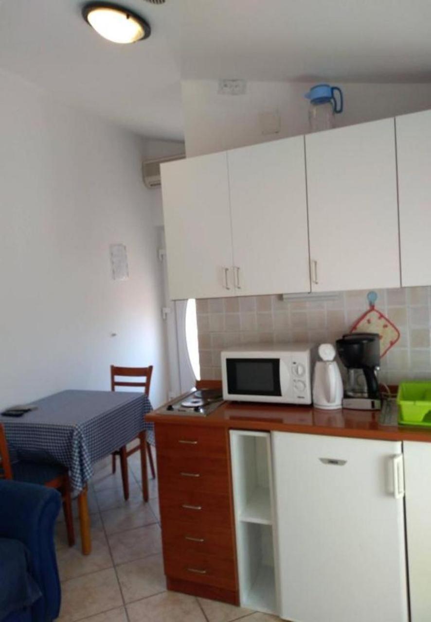 Apartments Dobri - 500M From Beach Nin Exterior foto