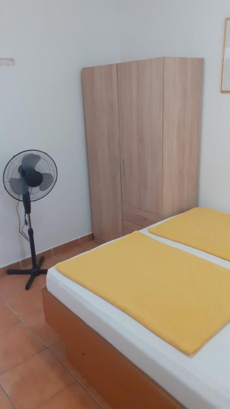 Apartments Dobri - 500M From Beach Nin Exterior foto